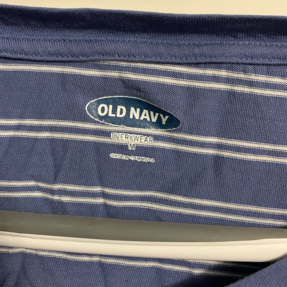 Old navy full sleeve blue stripped tee - Picture 3 of 3